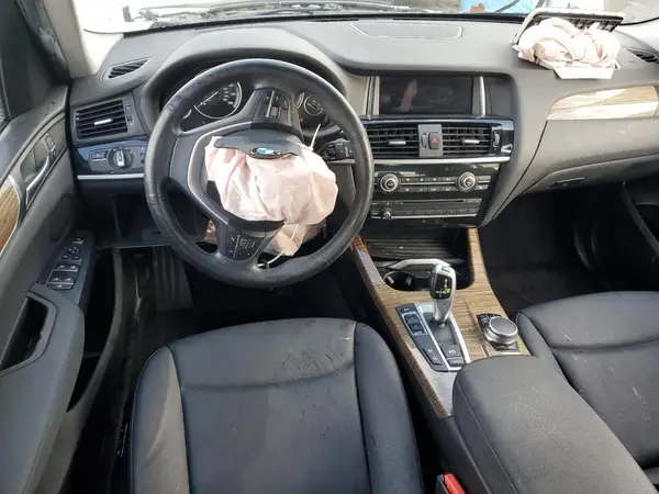 5UXWX9C32H0T17160 2017 BMW X3 - Image 8
