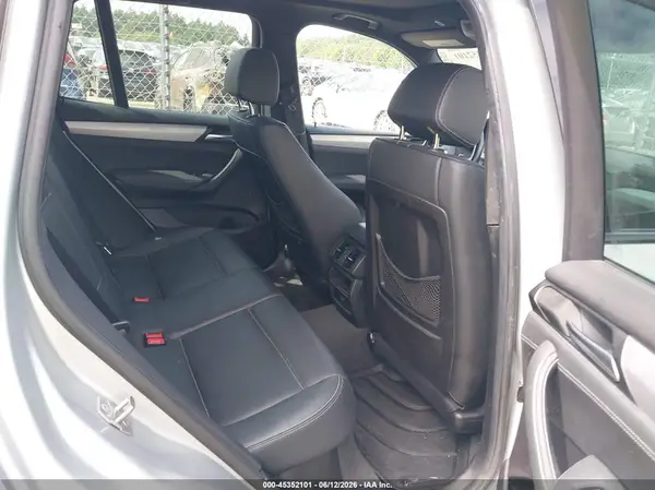5UXWX9C32H0T20866 2017 BMW X3 - Image 8
