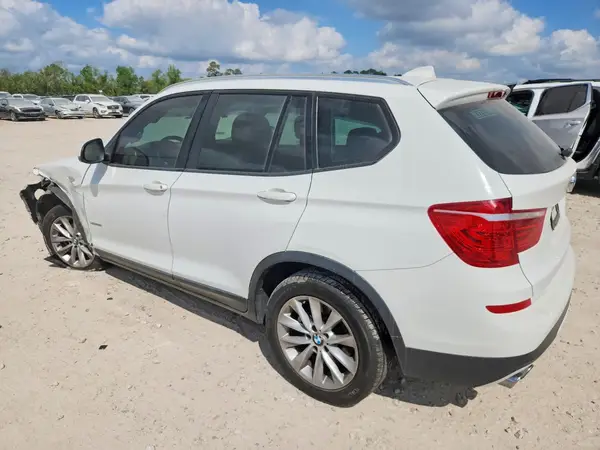 5UXWX9C32H0T20883 2017 BMW X3 - Image 2