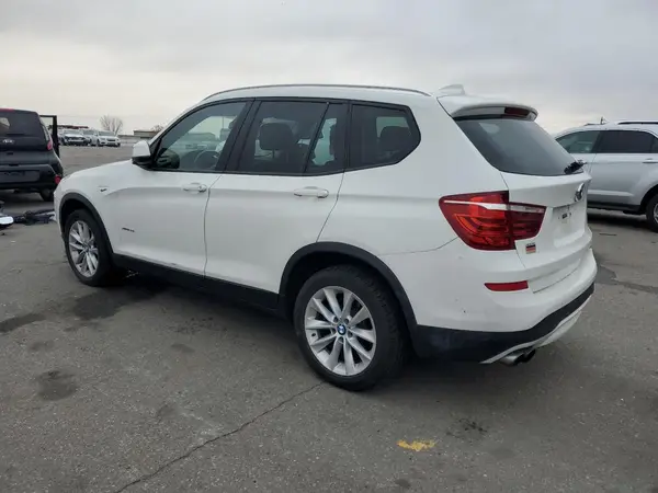 5UXWX9C32H0T23511 2017 BMW X3 - Image 2