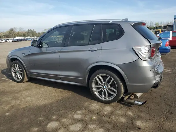 5UXWX9C32H0T23718 2017 BMW X3 - Image 2