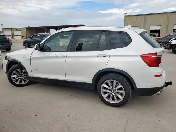 5UXWX9C32H0T25260 2017 BMW X3 - Image 2