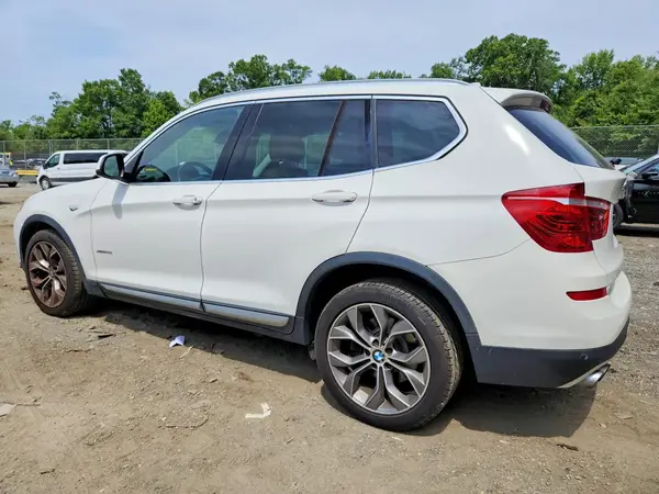5UXWX9C32H0W68070 2017 BMW X3 - Image 2