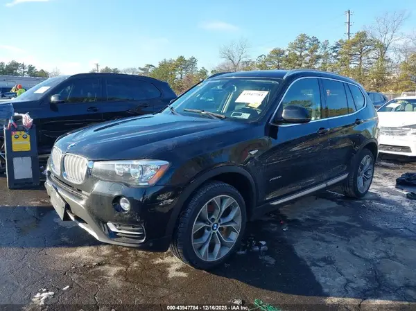 5UXWX9C32H0W69185 2017 BMW X3 - Image 2