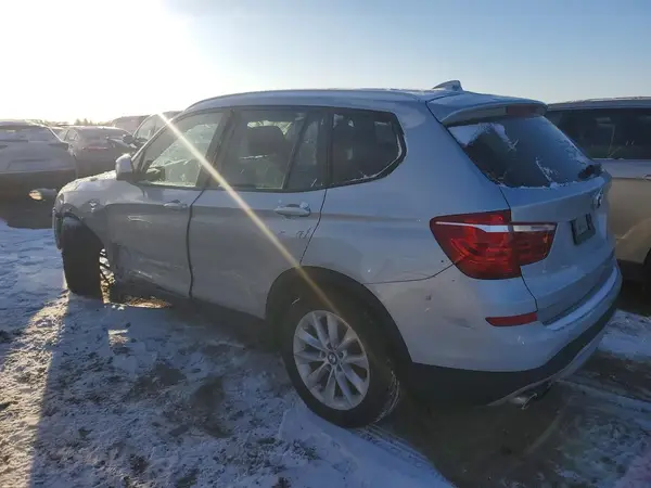 5UXWX9C32H0W70921 2017 BMW X3 - Image 2