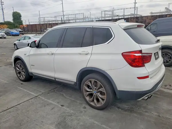 5UXWX9C32H0W72961 2017 BMW X3 - Image 2