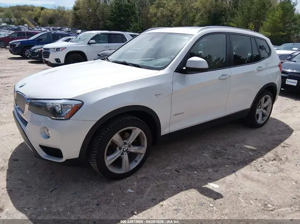 5UXWX9C32H0W75617 2017 BMW X3 - Image 2