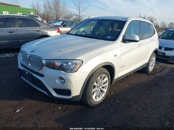 5UXWX9C32H0W75701 2017 BMW X3 - Image 2