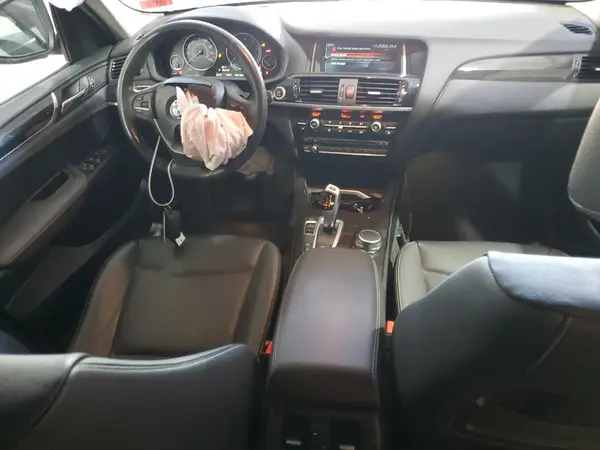 5UXWX9C32H0W75813 2017 BMW X3 - Image 8