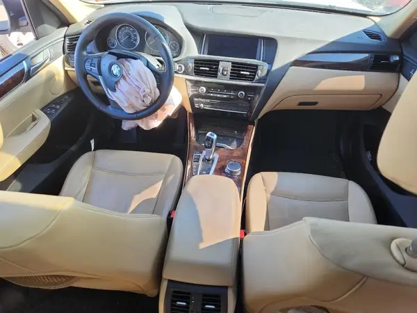 5UXWX9C33H0T16244 2017 BMW X3 - Image 8