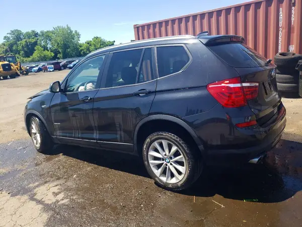 5UXWX9C33H0T18155 2017 BMW X3 - Image 2