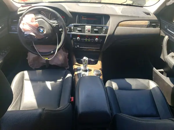 5UXWX9C33H0T18155 2017 BMW X3 - Image 8