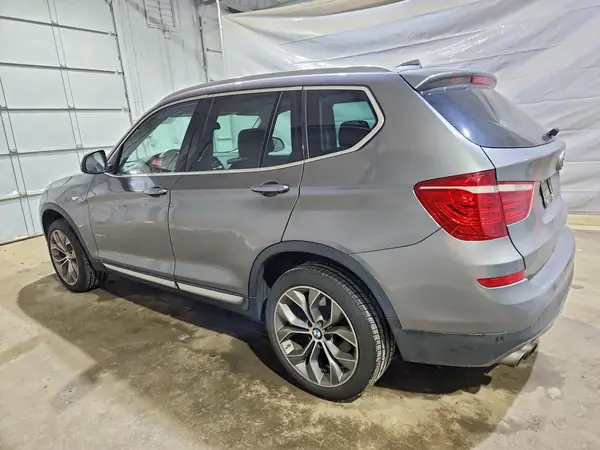 5UXWX9C33H0T20312 2017 BMW X3 - Image 2