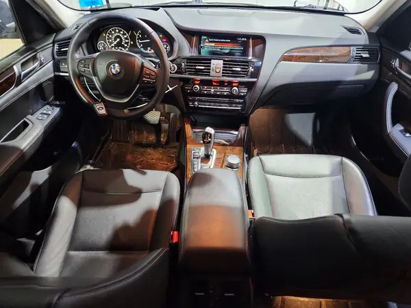 5UXWX9C33H0T20312 2017 BMW X3 - Image 8