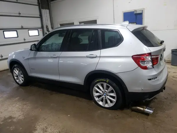 5UXWX9C33H0T21556 2017 BMW X3 - Image 2