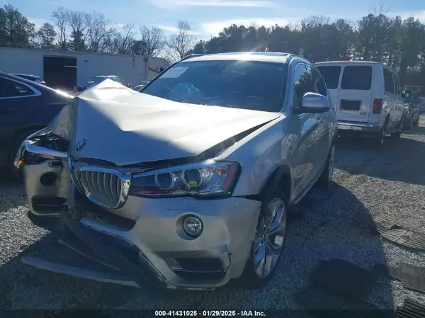 5UXWX9C33H0T22075 2017 BMW X3 - Image 2