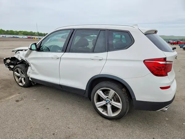 5UXWX9C33H0T25008 2017 BMW X3 - Image 2