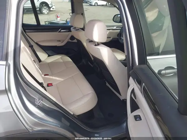 5UXWX9C33H0W71155 2017 BMW X3 - Image 8