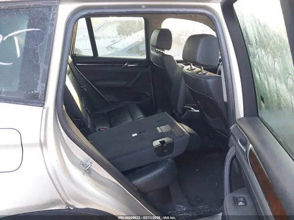5UXWX9C33H0W72743 2017 BMW X3 - Image 8