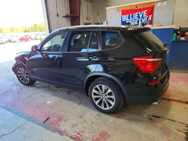 5UXWX9C33H0W73858 2017 BMW X3 - Image 2