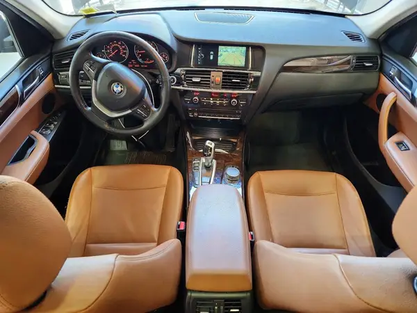 5UXWX9C33H0W73858 2017 BMW X3 - Image 8