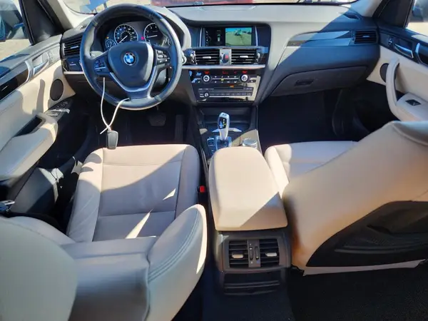 5UXWX9C33H0W75660 2017 BMW X3 - Image 8