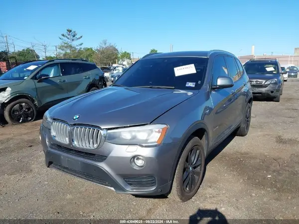 5UXWX9C33H0W76937 2017 BMW X3 - Image 2