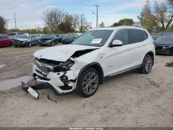 5UXWX9C33H0W79627 2017 BMW X3 - Image 2