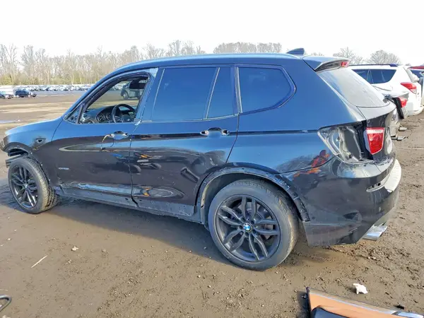 5UXWX9C34H0T16091 2017 BMW X3 - Image 2