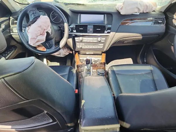 5UXWX9C34H0T18777 2017 BMW X3 - Image 8