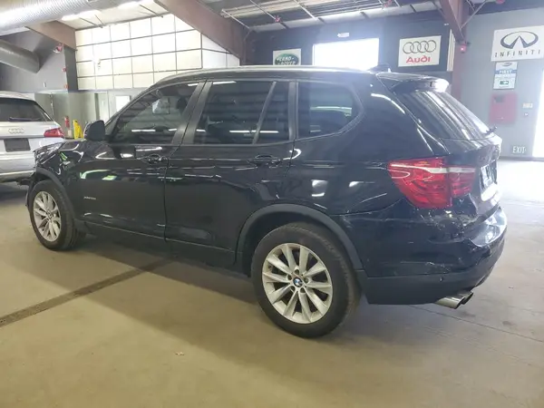 5UXWX9C34H0T19833 2017 BMW X3 - Image 2