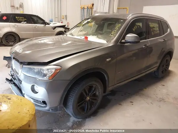 5UXWX9C34H0T20979 2017 BMW X3 - Image 2