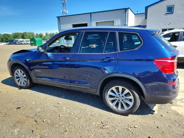 5UXWX9C34H0T21825 2017 BMW X3 - Image 2
