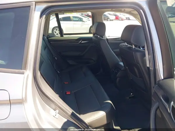 5UXWX9C34H0T22697 2017 BMW X3 - Image 8