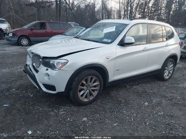 5UXWX9C34H0W71696 2017 BMW X3 - Image 2
