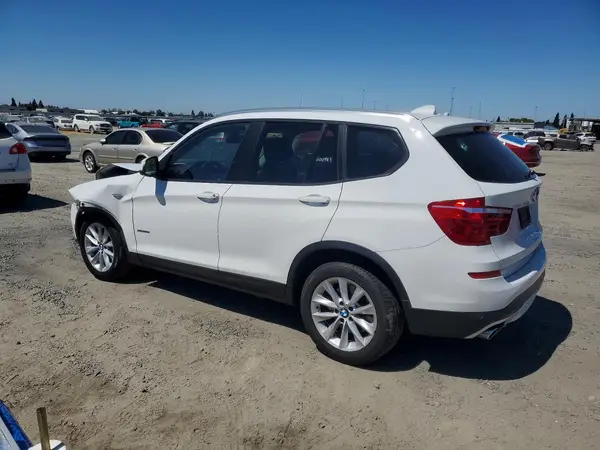 5UXWX9C34H0W73934 2017 BMW X3 - Image 2
