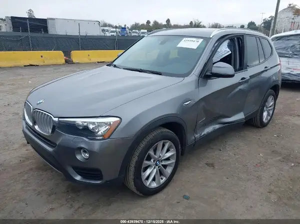 5UXWX9C34H0W74095 2017 BMW X3 - Image 2