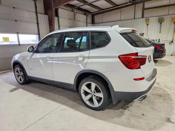 5UXWX9C34H0W76218 2017 BMW X3 - Image 2