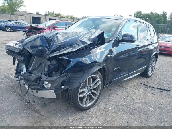 5UXWX9C34H0W79796 2017 BMW X3 - Image 2