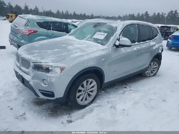 5UXWX9C35H0T19792 2017 BMW X3 - Image 2