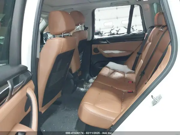 5UXWX9C35H0T20246 2017 BMW X3 - Image 8
