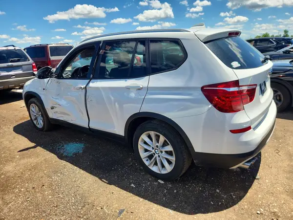 5UXWX9C35H0T21901 2017 BMW X3 - Image 2