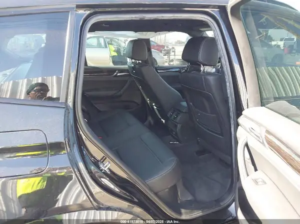 5UXWX9C35H0T24796 2017 BMW X3 - Image 8