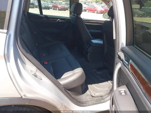 5UXWX9C35H0W66863 2017 BMW X3 - Image 8