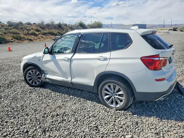 5UXWX9C35H0W68242 2017 BMW X3 - Image 2