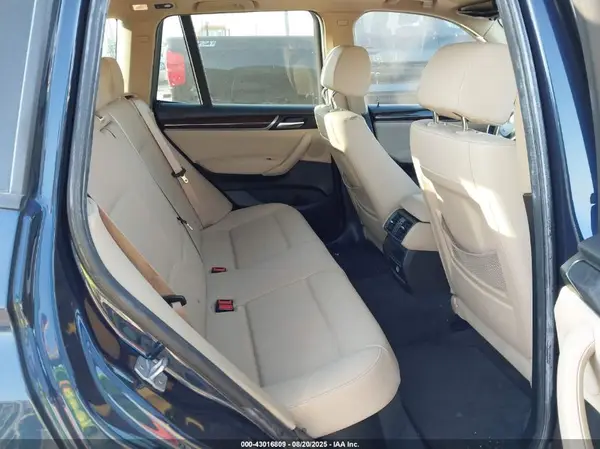 5UXWX9C35H0W69634 2017 BMW X3 - Image 8