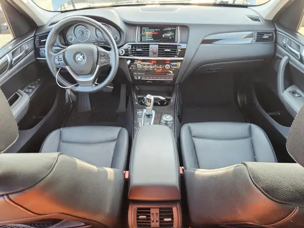 5UXWX9C35H0W71268 2017 BMW X3 - Image 8