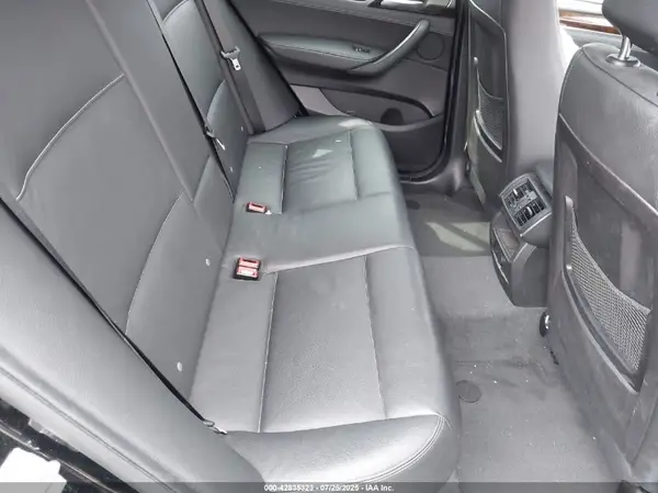 5UXWX9C35H0W72579 2017 BMW X3 - Image 8