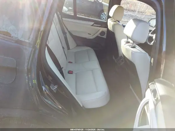 5UXWX9C35H0W73344 2017 BMW X3 - Image 8