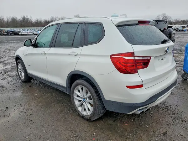 5UXWX9C35H0W80102 2017 BMW X3 - Image 2